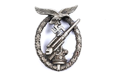 Lot 726 - A German Second World War Luftwaffe Anti-Aircraft war badge