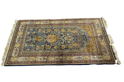 Lot 999 - A Tabriz hand-made rug