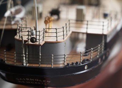 Lot 612 - A fine quality shipbuilders scale model of the turbine steam ship ‘Cairnglen’