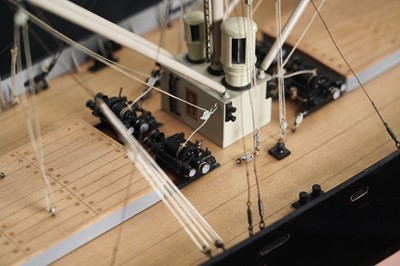 Lot 612 - A fine quality shipbuilders scale model of the turbine steam ship ‘Cairnglen’