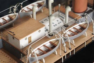 Lot 612 - A fine quality shipbuilders scale model of the turbine steam ship ‘Cairnglen’