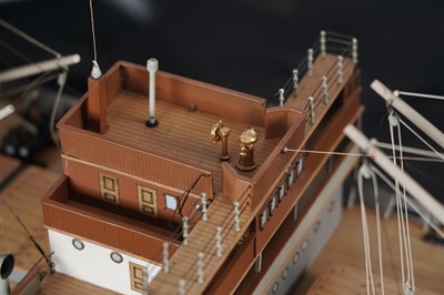 Lot 612 - A fine quality shipbuilders scale model of the turbine steam ship ‘Cairnglen’