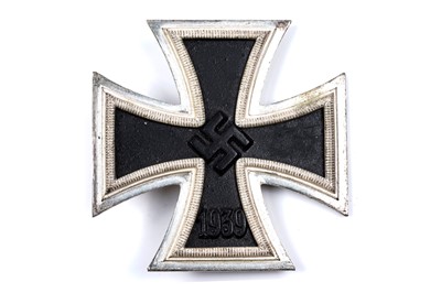 Lot 966 - A cased German Second World War Iron Cross 1st Class 1939