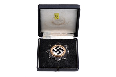 Lot 968 - German WWII War Order of the German Cross, Gold Grade, by C F Zimmerman