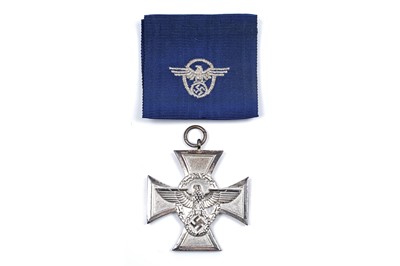 Lot 654 - Third Reich period Police Long Service award, 18 years 2nd class