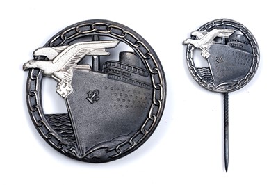 Lot 756 - A cased German Second World War Blockade Runner's badge, by Otto Placzek
