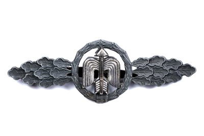Lot 757 - German Second World War Day Fighter clasp badge
