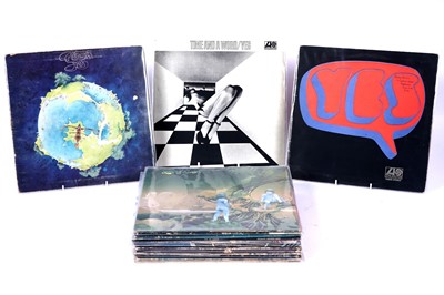 Lot 284 - Vinyl albums by Yes