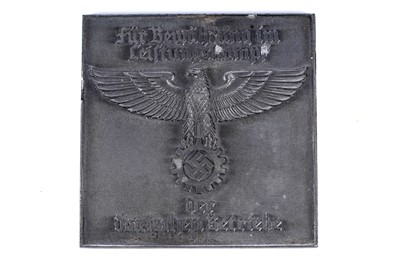 Lot 1170 - Third Reich cased DAF Non-Portable Award