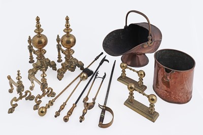Lot 406 - A selection of brass and copper wares