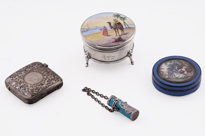 Lot 390 - A mixed lot