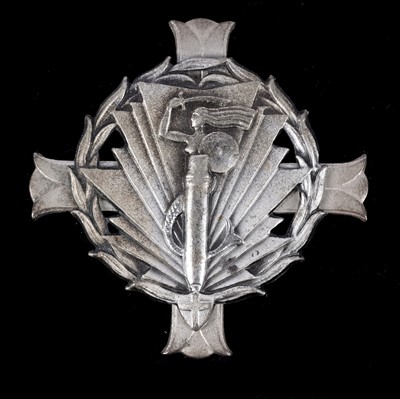Lot 689 - Polish 2nd Artillery Group / Corps badge