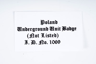 Lot 599 - Polish badges and medals