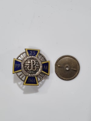 Lot 599 - Polish badges and medals