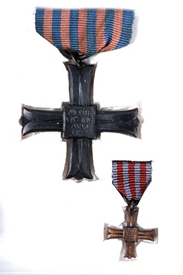 Lot 599 - Polish badges and medals