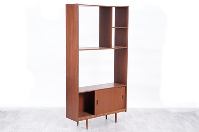 Lot 114 - A teak room divider