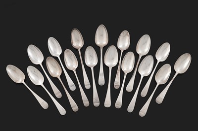 Lot 512 - Seventeen various antique silver tablespoons