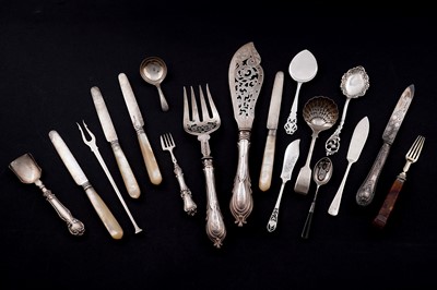 Lot 230 - Miscellaneous spoons, flatware and cutlery