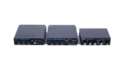 Lot 174 - An Alesis NanoVerb; and other items