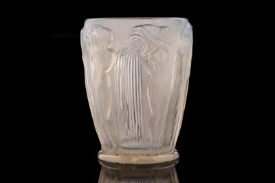 Lot 473 - A Lalique ‘Dasnaides’ opalescent glass vase