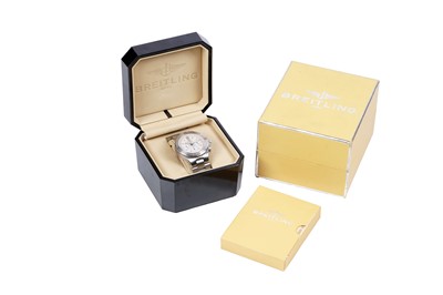 Lot 773 - Breitling Hercules: a stainless steel cased automatic chronometer wristwatch