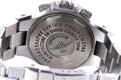 Lot 773 - Breitling Hercules: a stainless steel cased automatic chronometer wristwatch
