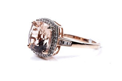 Lot 14 - A morganite and diamond cluster ring