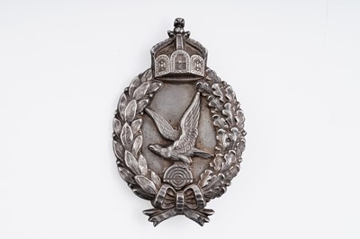 Lot 776 - A German First World War Aviation Award badge for a Gunner