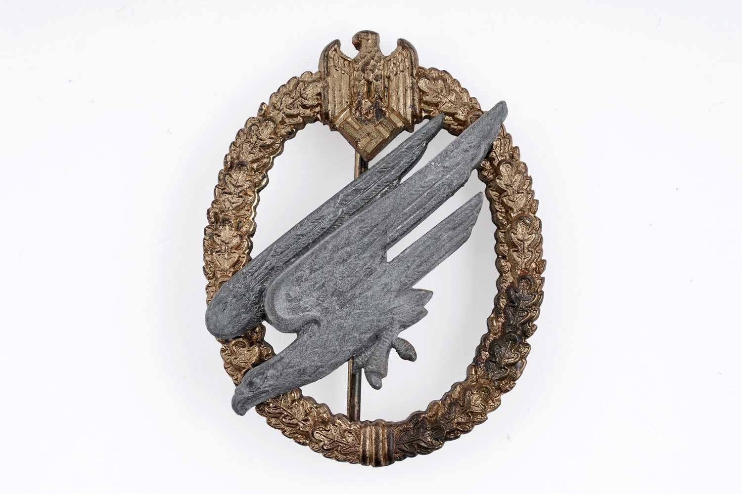 Lot 783 - A German Second World War Army Parachutist's Badge
