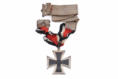 Lot 1007 - A German Second World War Knights Cross of the Iron Cross 1939