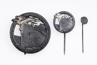 Lot 788 - A German Second World War Blockade Runner's badge