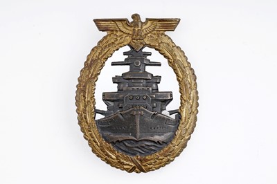 Lot 803 - A German Second World War Kriegsmarine High Seas War badge