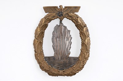 Lot 808 - A German Second World War Kriegsmarine Minesweeper War badge
