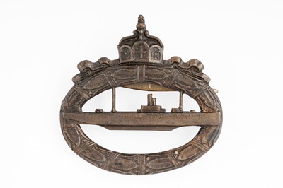 Lot 817 - A German First World War U-Boat War badge
