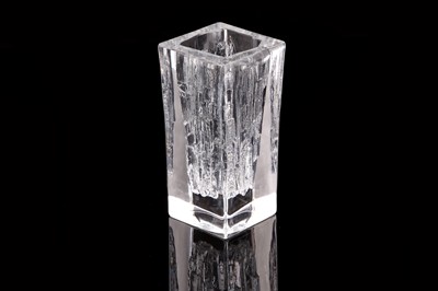 Lot 84 - A Daum glass vase