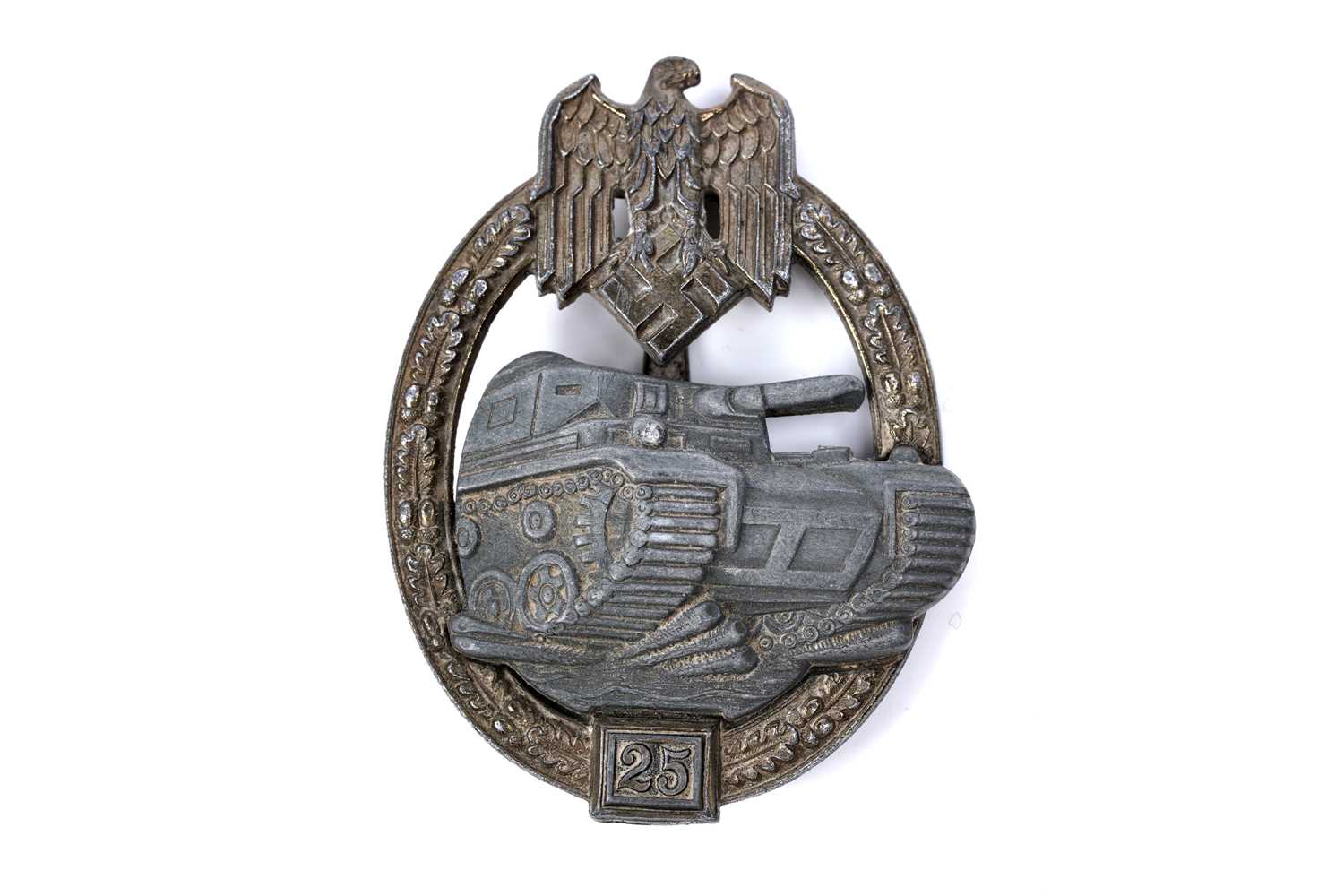 Lot 833 - A German Second World War Tank Battle War Badge