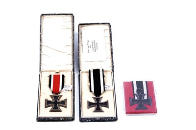 Lot 1022 - Three German 2nd class Iron Crosses