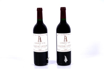 Lot 1028 - Chateau Vin de Chateau Latour Premier Grand Cru Classe Pauillac 1994