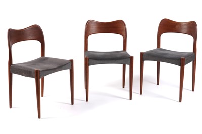 Lot 30 - Arne Hovmand Olsen for Mogens Kold: three teak dining chairs