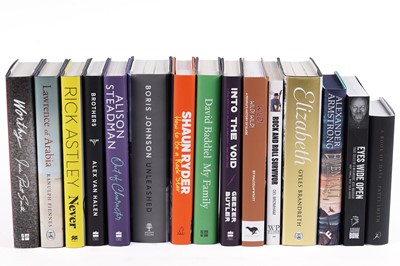 Lot 529 - A selection of signed edition books