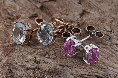 Lot 91 - A pair of pink sapphire stud earrings; and a pair of aquamarine stud earrings