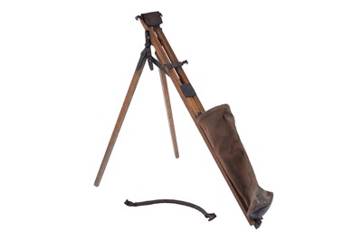 Lot 777 - A Victorian golf bag