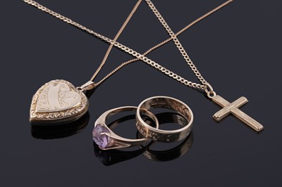 Lot 112 - Gold jewellery including: an amethyst ring