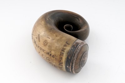 Lot 680 - A George IV Scottish silver mounted curly horn snuff mull