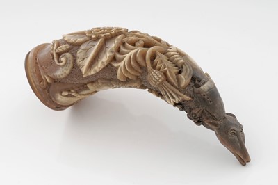 Lot 685 - A 19th Century carved horn snuff mull