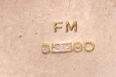 Lot 38 - An early 20th Century 9ct gold charm bracelet