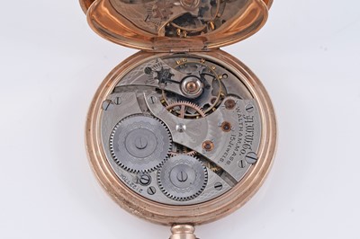 Lot 264 - A Waltham 9ct gold cased hunter pocket watch