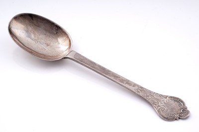 Lot 439 - A James II silver lace-back trefid spoon