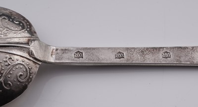 Lot 440 - A rare Charles II/James II Cornish silver lace-back trefid spoon