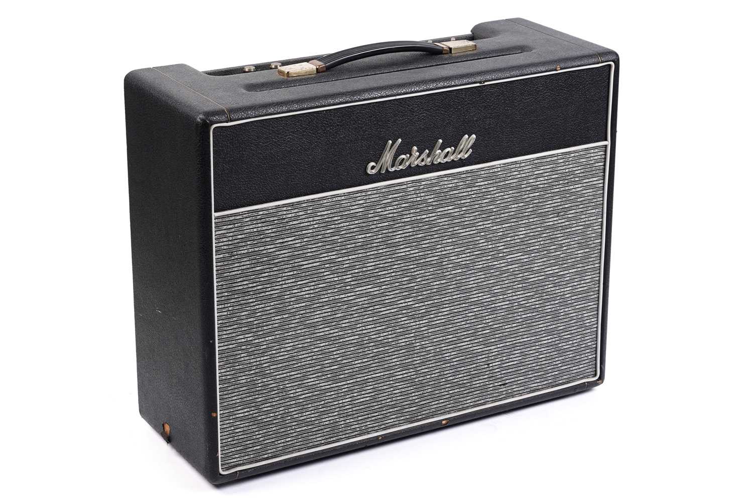 Lot 137 - A Marshall 1 x12 combo guitar amplifier